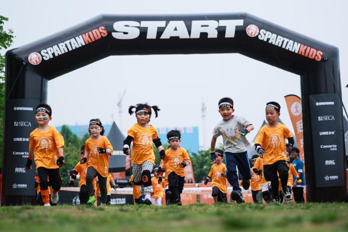 2024斯巴达勇士儿童赛首落