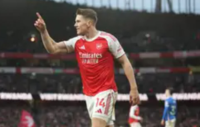 曼联推进梅努与马奎尔续约 稳定核心布局