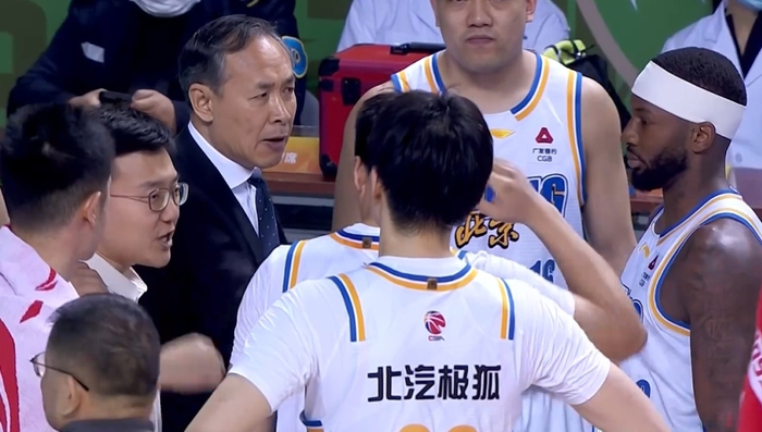 北京男篮赛后分析外援升级计划