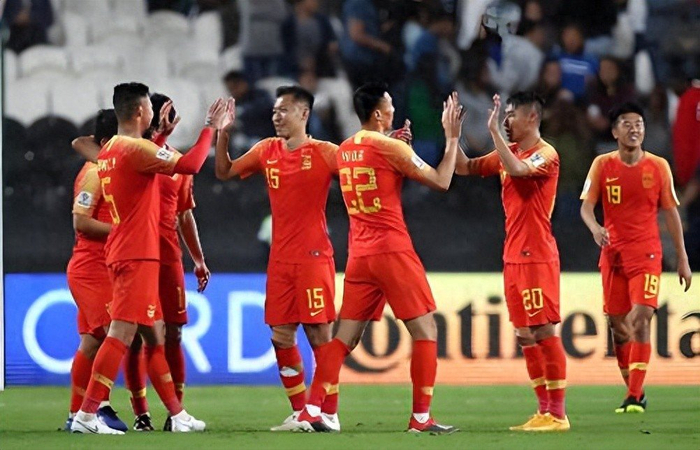 徐彬巴恩斯利冲击一线队 邵佳一或获外卡世界杯