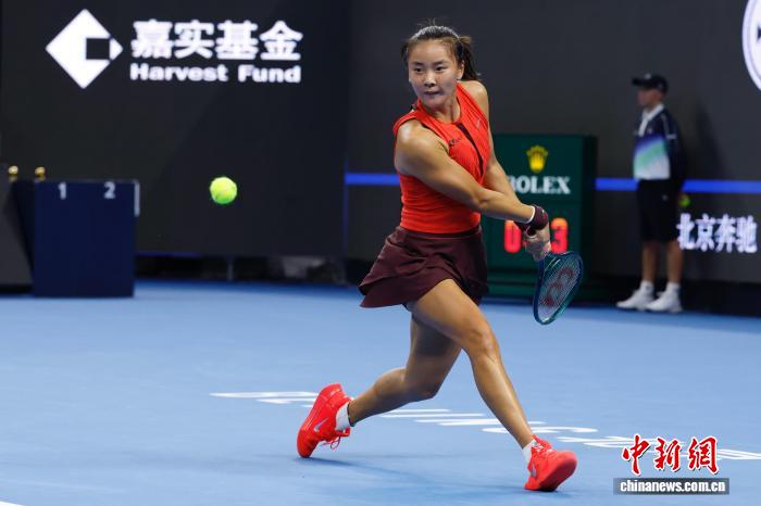 袁悦生日首胜晋级 王曦雨首胜助阵 朱琳复出告捷