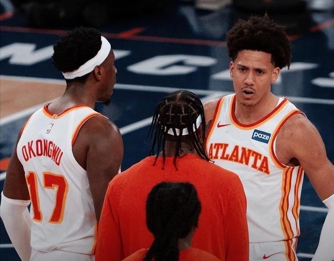 老鹰客场逆转尼克斯 麦科勒姆库明加联手51分缔