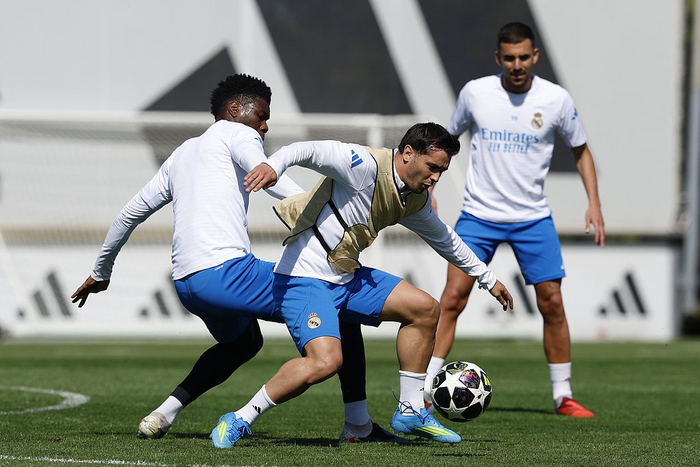 阿森纳客场挑战里斯本竞技 伤病隐患与心理压力